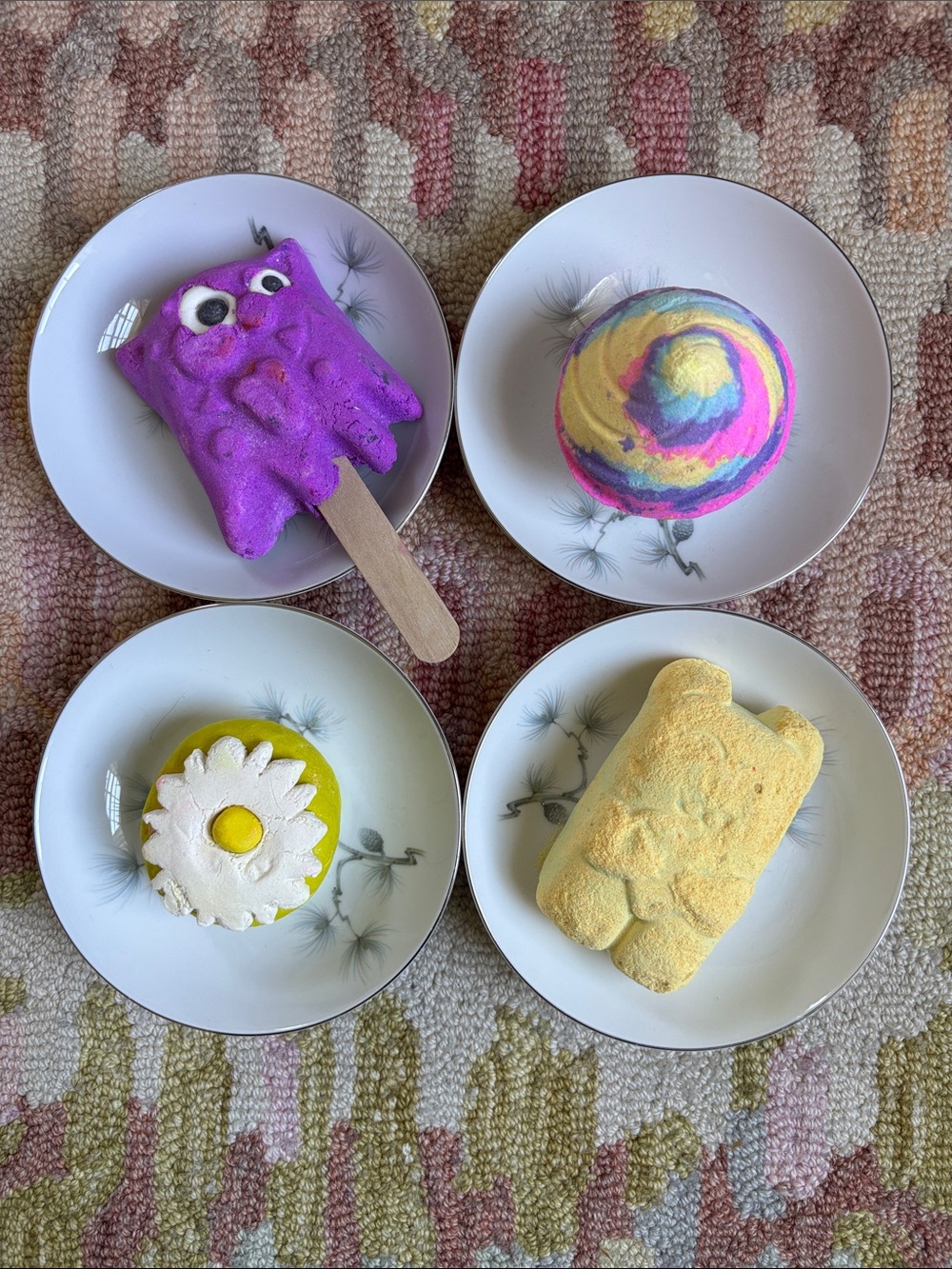 Lush “kids won’t get out of the bath” Mama Bear, unicorn poop, worry monster +